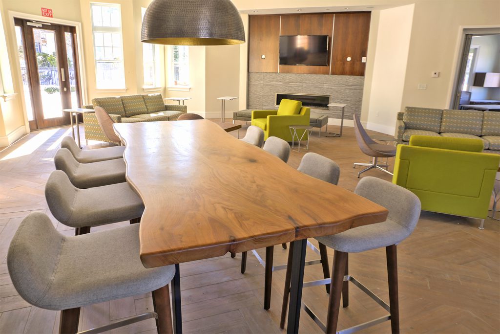 wbinteriors_gallery_grandeville_image1_2022-1024x683